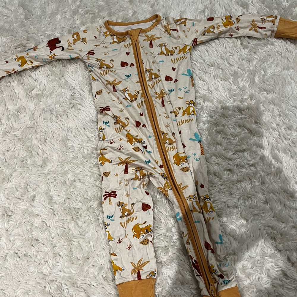Little Sleepies Lion King Zippy 12-18 M
